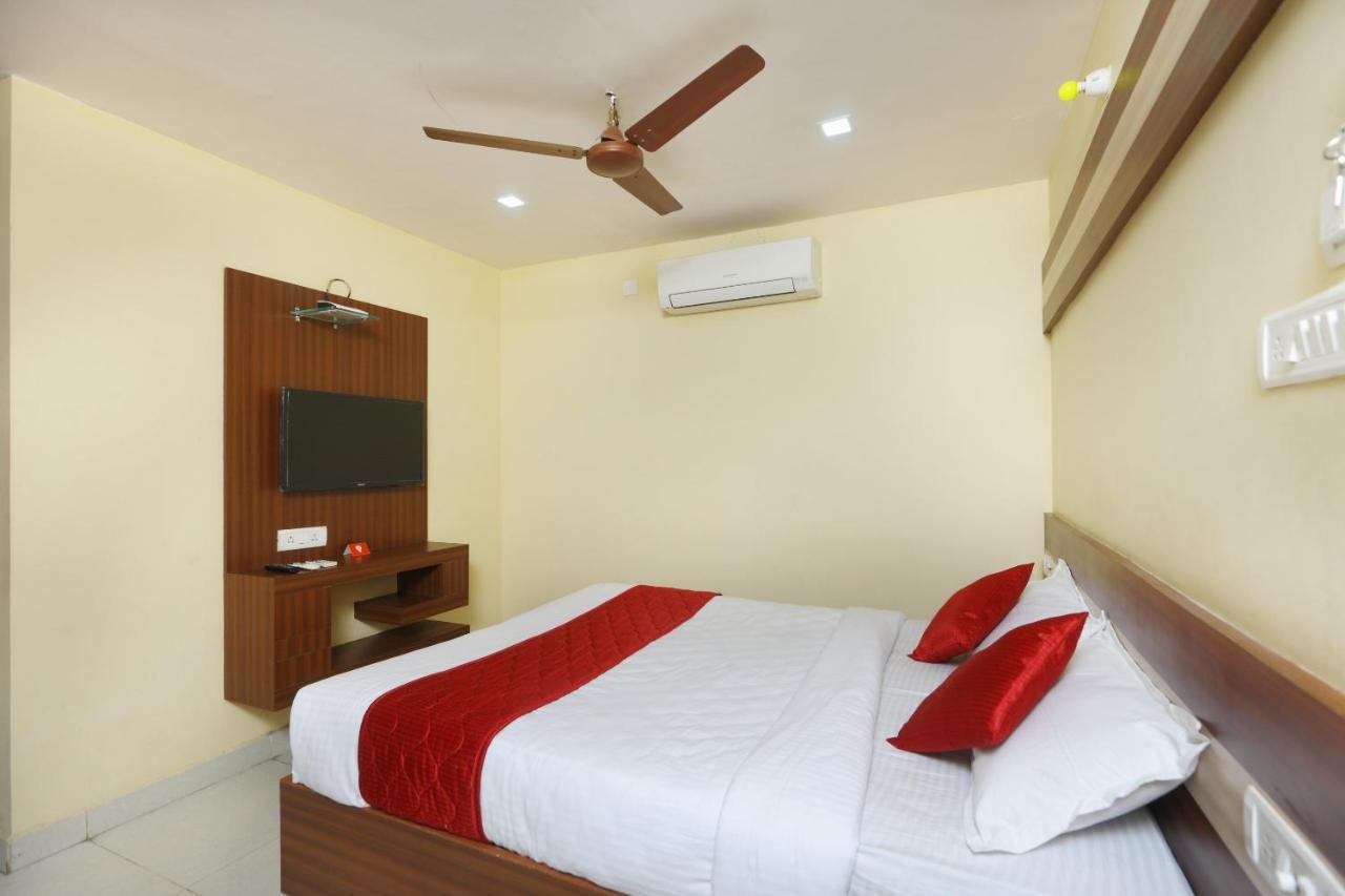 Hotel Oyo 7224 Krishna Prasad Chennai Esterno foto