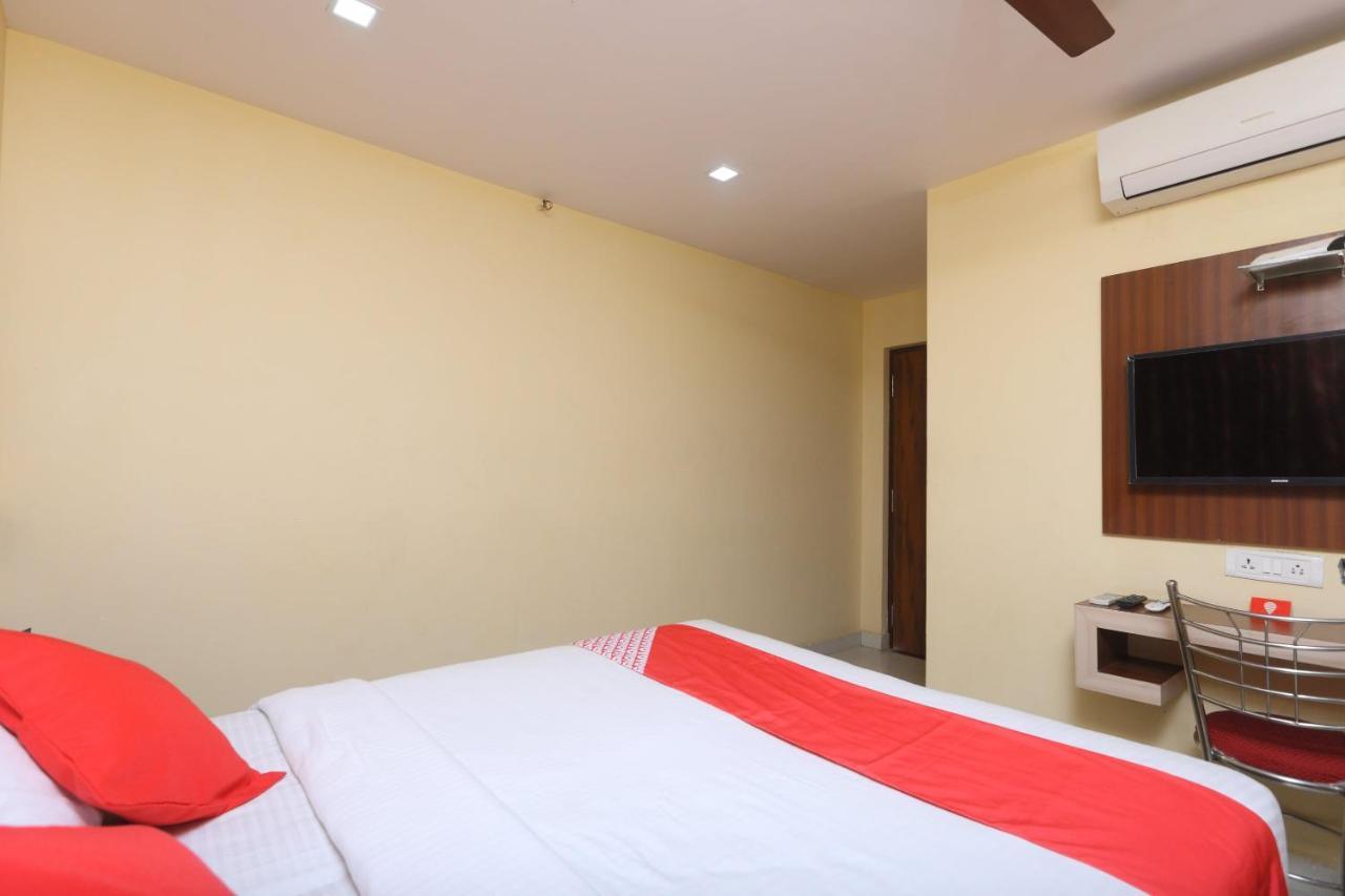 Hotel Oyo 7224 Krishna Prasad Chennai Esterno foto